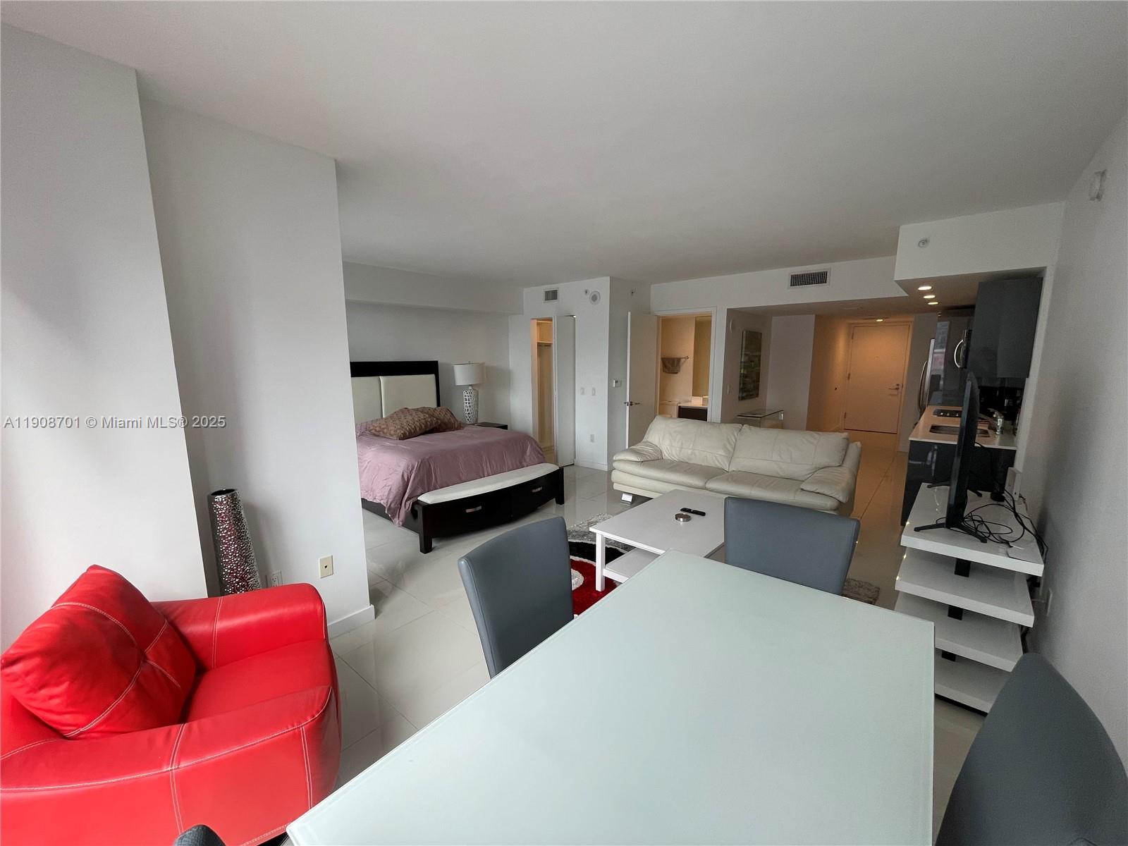 MYBRICKELL CONDO - Residential Lease