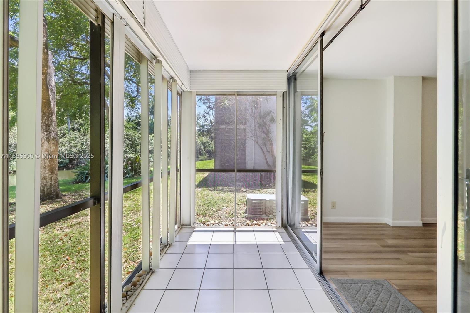 ROYAL PARK CONDO - Residential