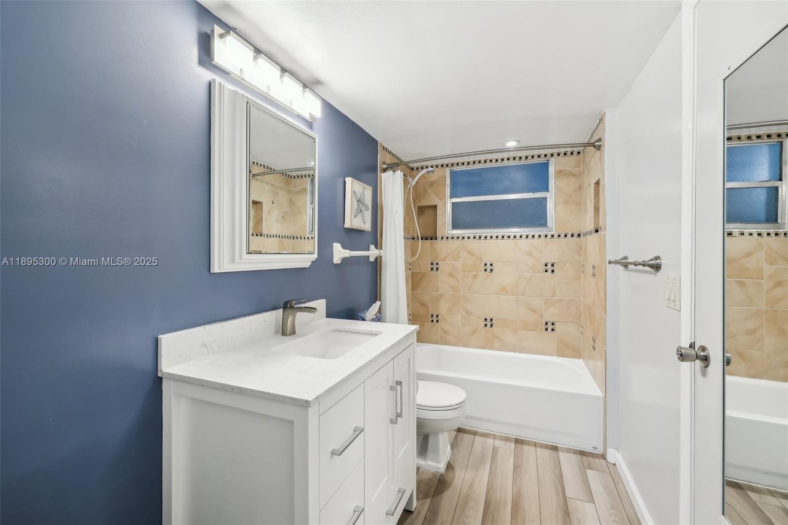 ROYAL PARK CONDO - Residential