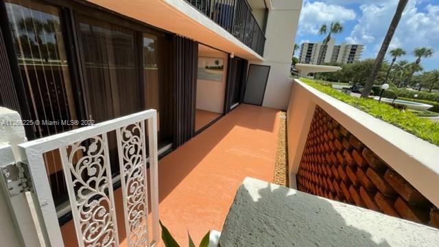 OCEAN VILLAS CONDO APTS - Residential