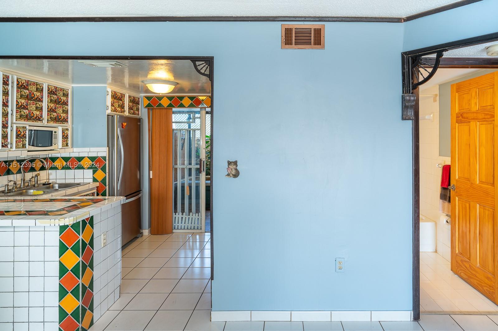 SILVER GARDENS VILLAS CON - Residential
