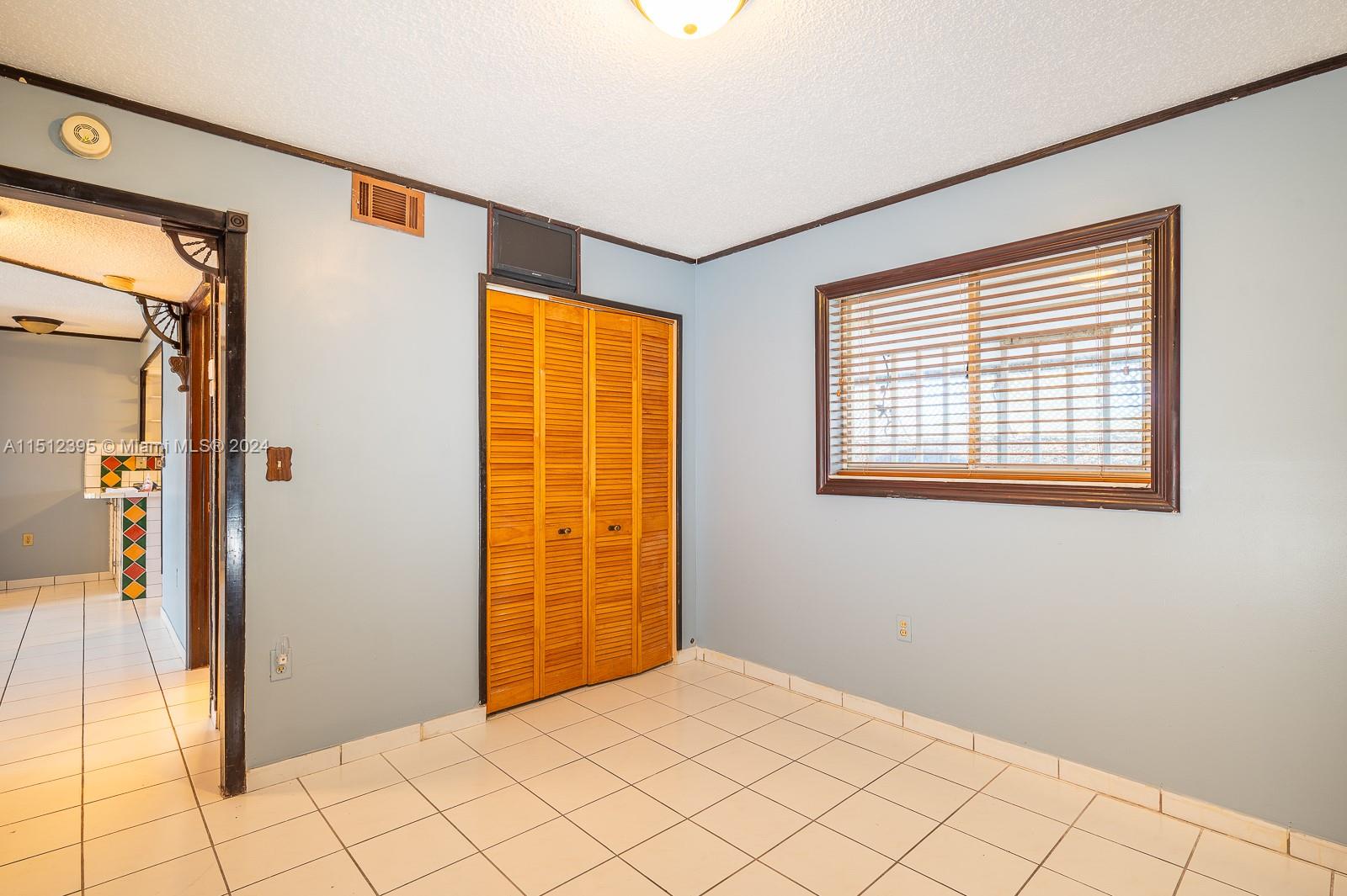 SILVER GARDENS VILLAS CON - Residential