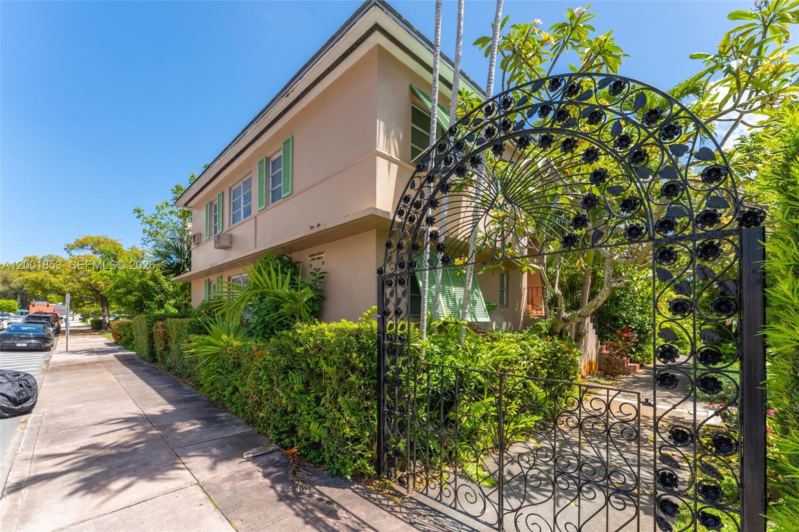 ALMERIA GARDENS CONDO - Residential Lease