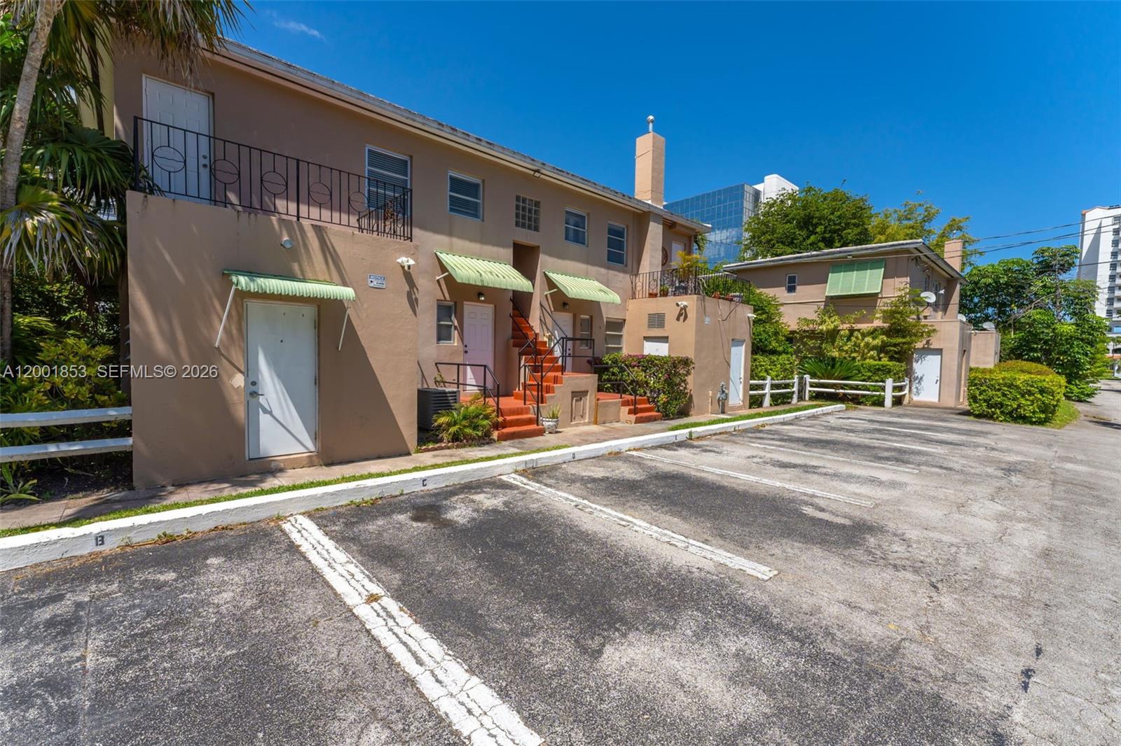 ALMERIA GARDENS CONDO - Residential Lease