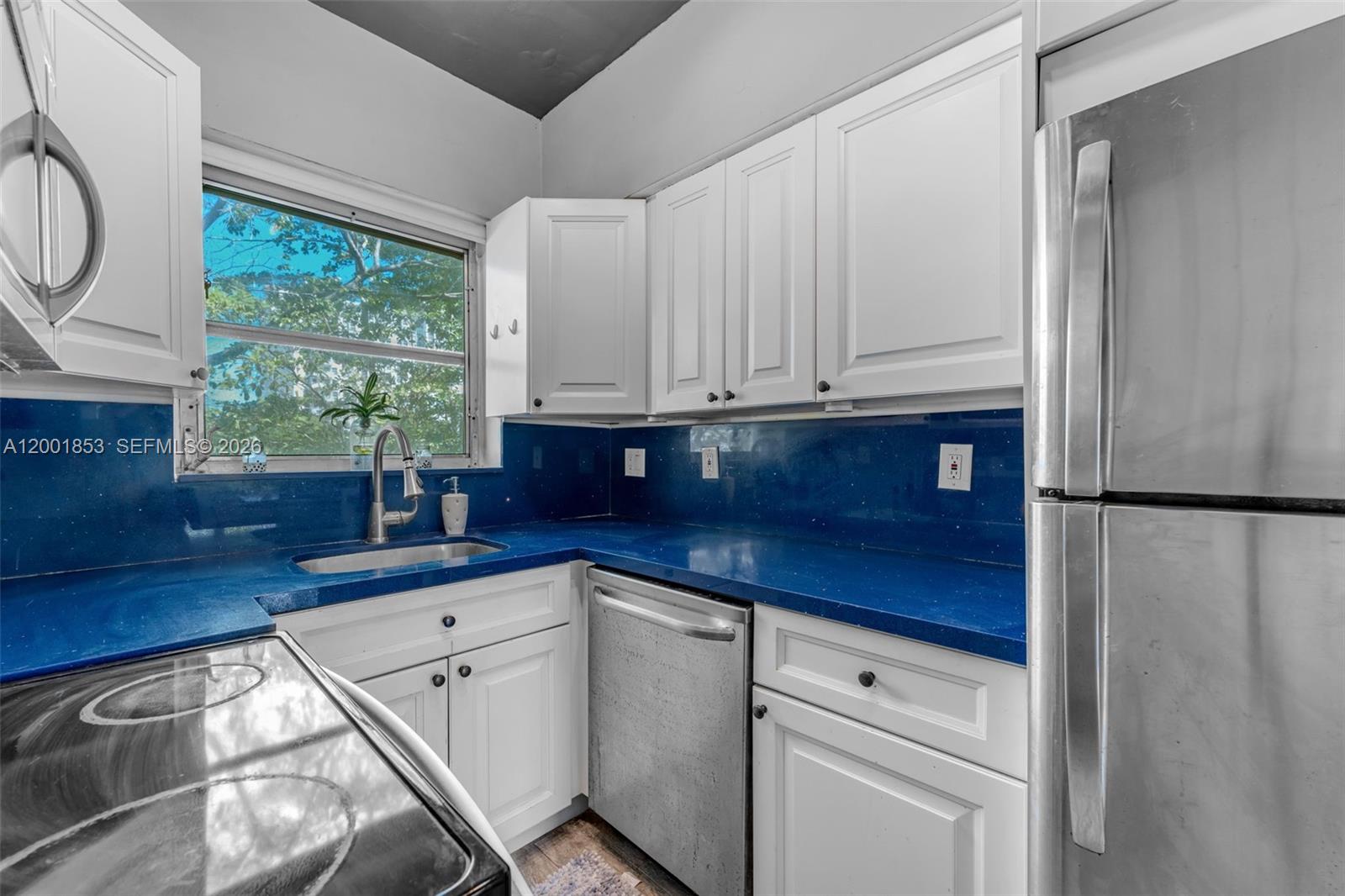 ALMERIA GARDENS CONDO - Residential Lease