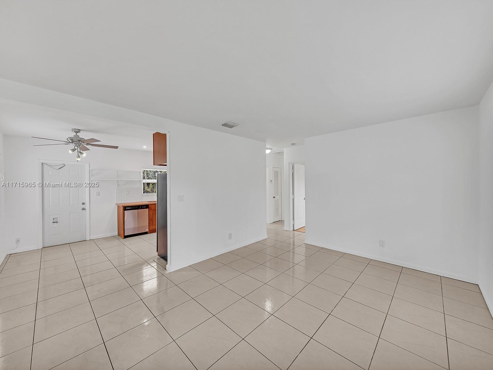 1636 NE 15th Ave