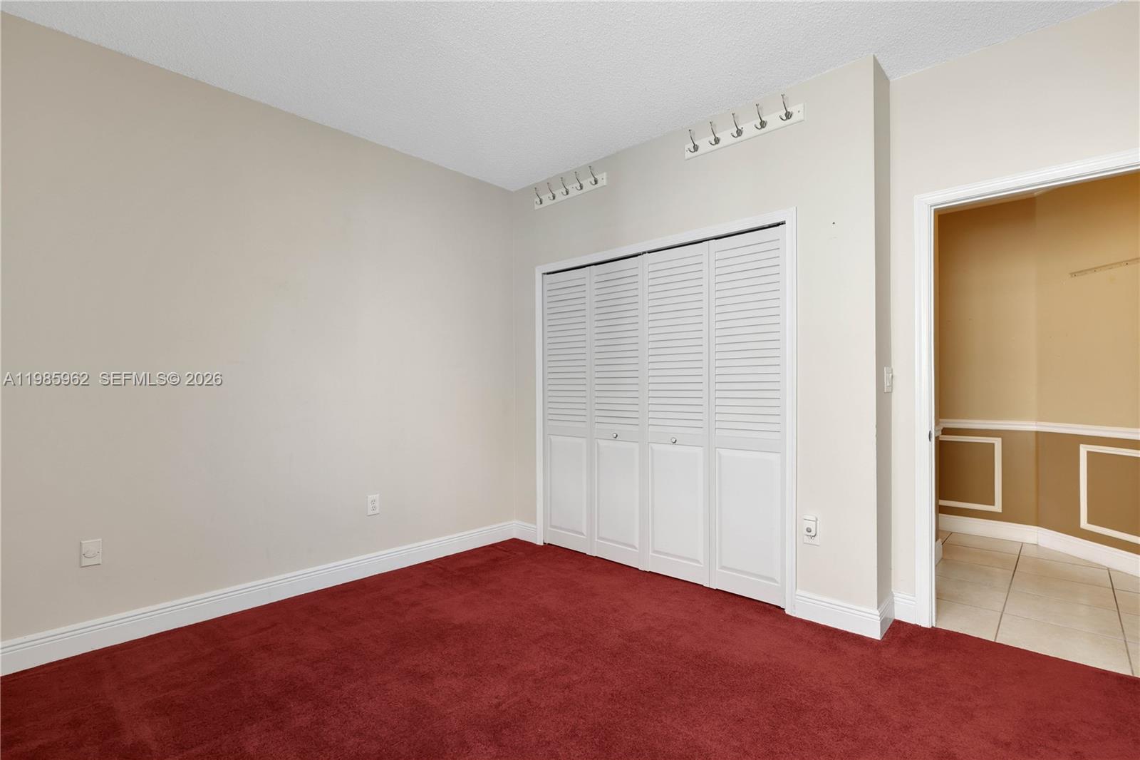 REPLAT OF COUNTRY LAKES - Residential