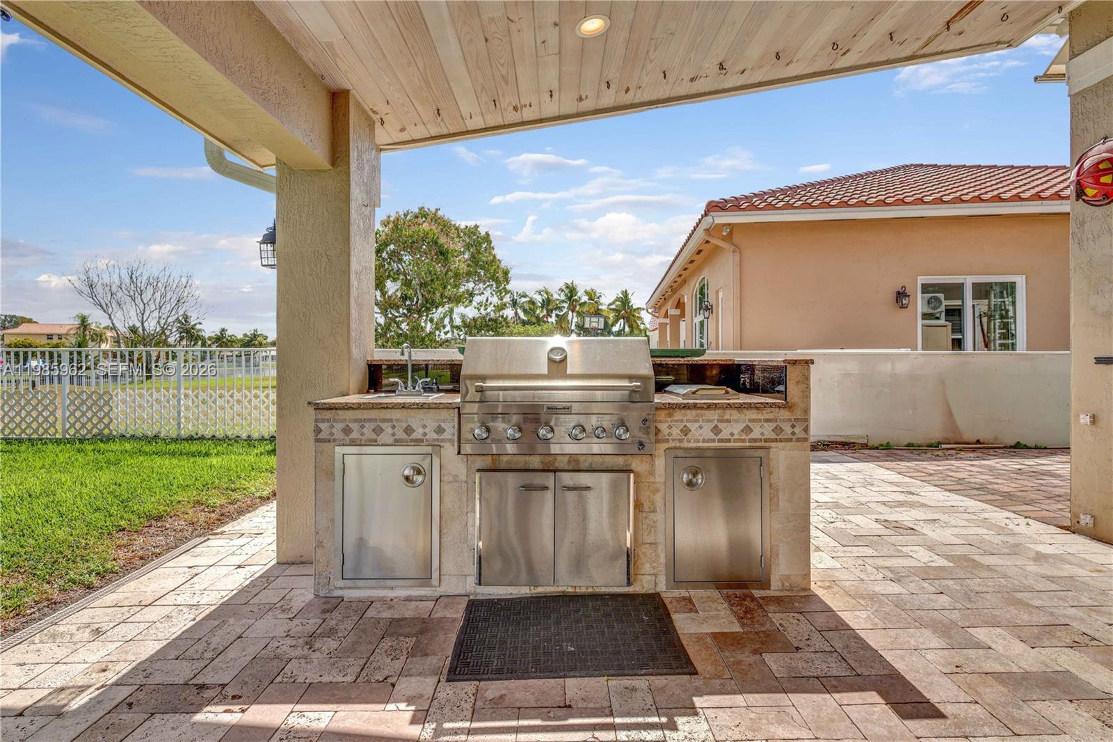 REPLAT OF COUNTRY LAKES - Residential