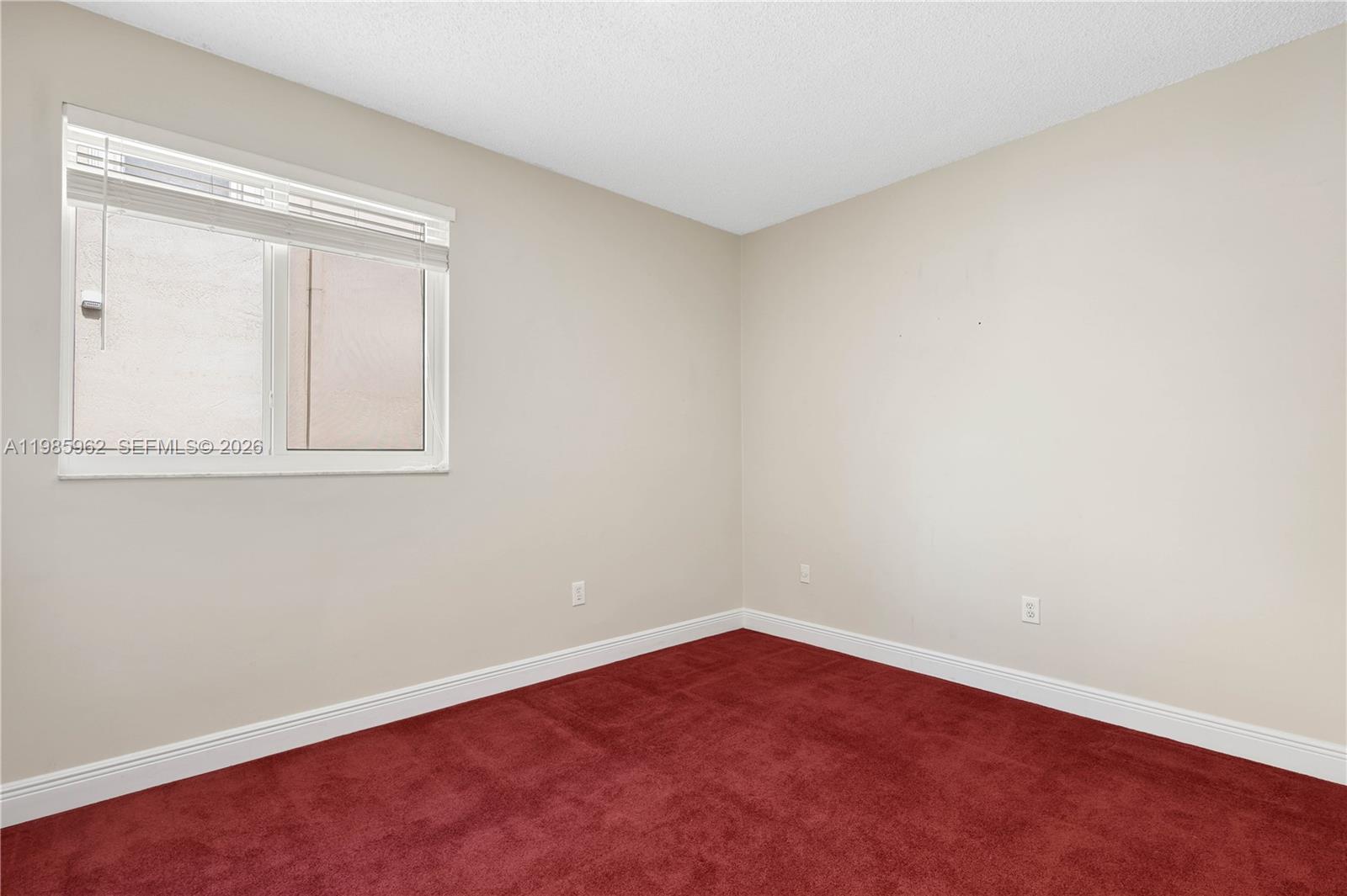 REPLAT OF COUNTRY LAKES - Residential