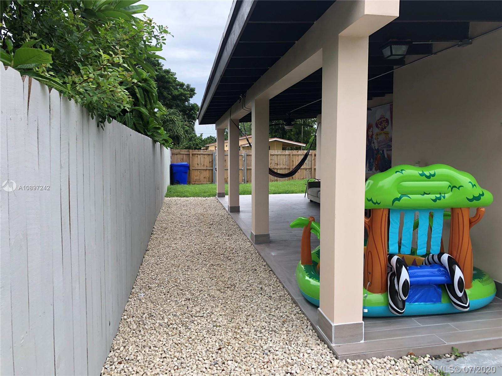 DRIFTWOOD ESTATES NO 3 - Residential