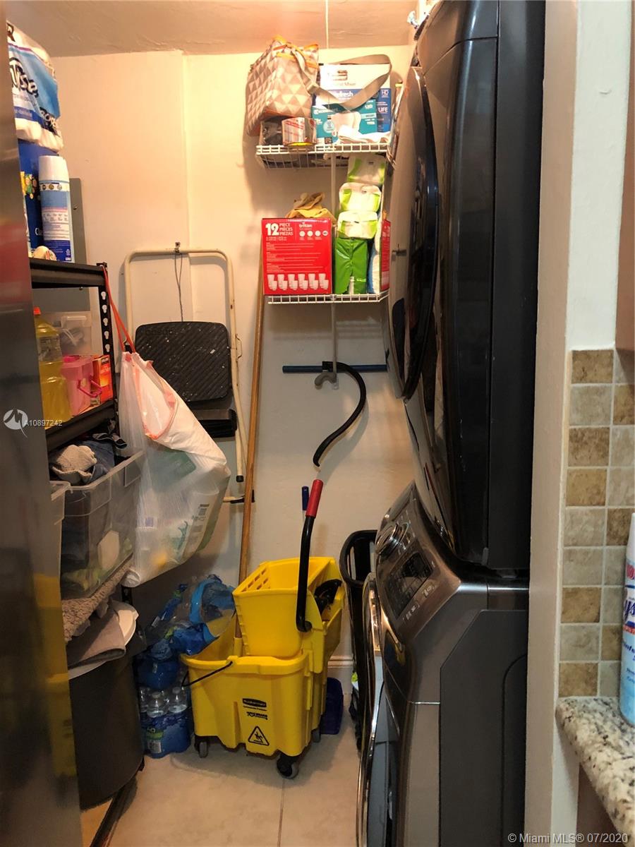 DRIFTWOOD ESTATES NO 3 - Residential