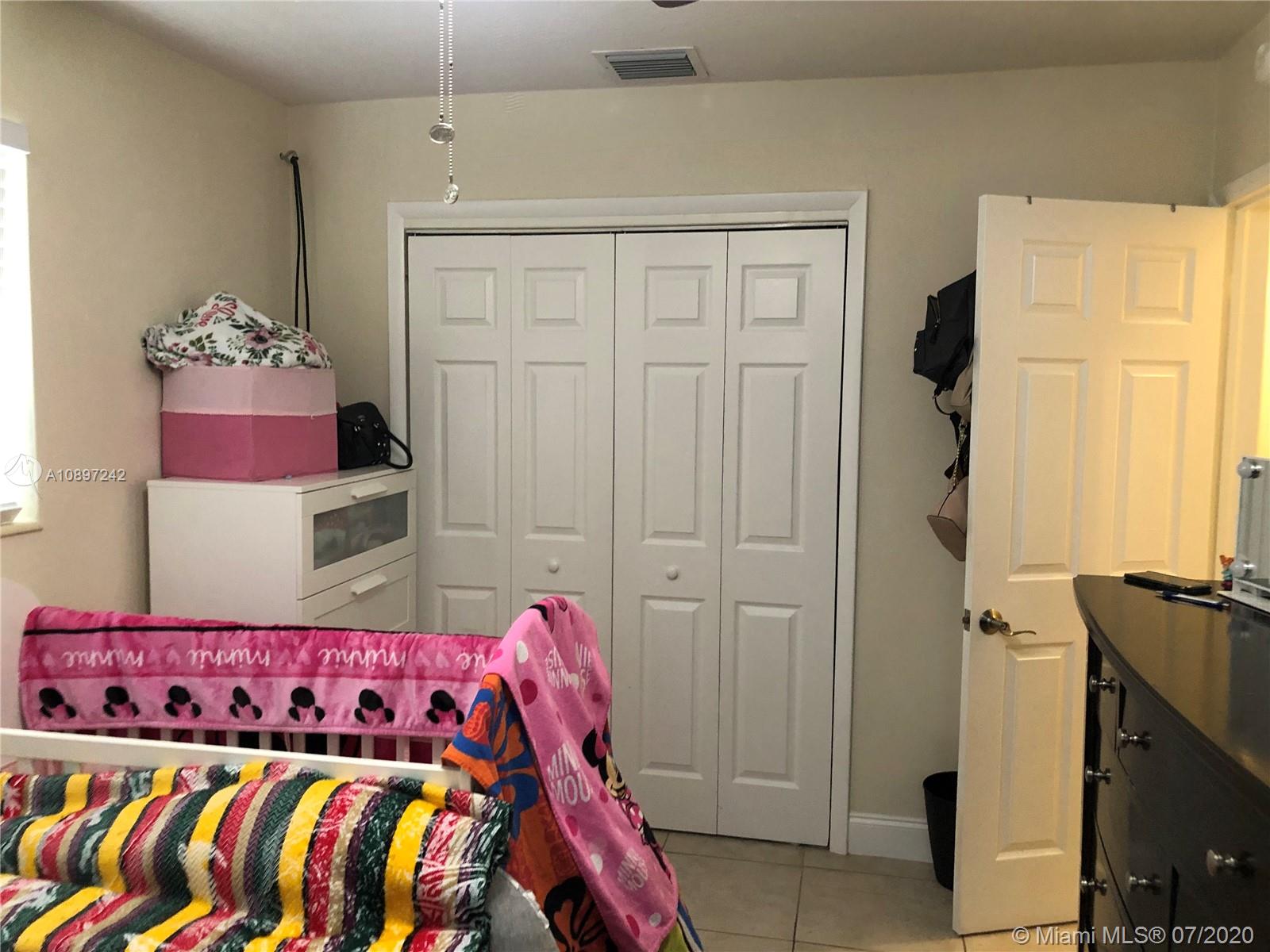 DRIFTWOOD ESTATES NO 3 - Residential