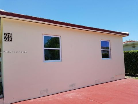 971 79th Ter Miami Beach FL 33141