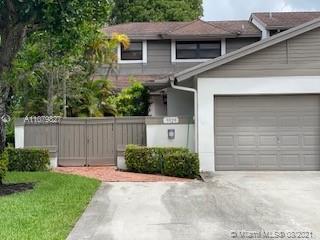 THE TOWNHOMES OF DORAL OA - Residential Lease