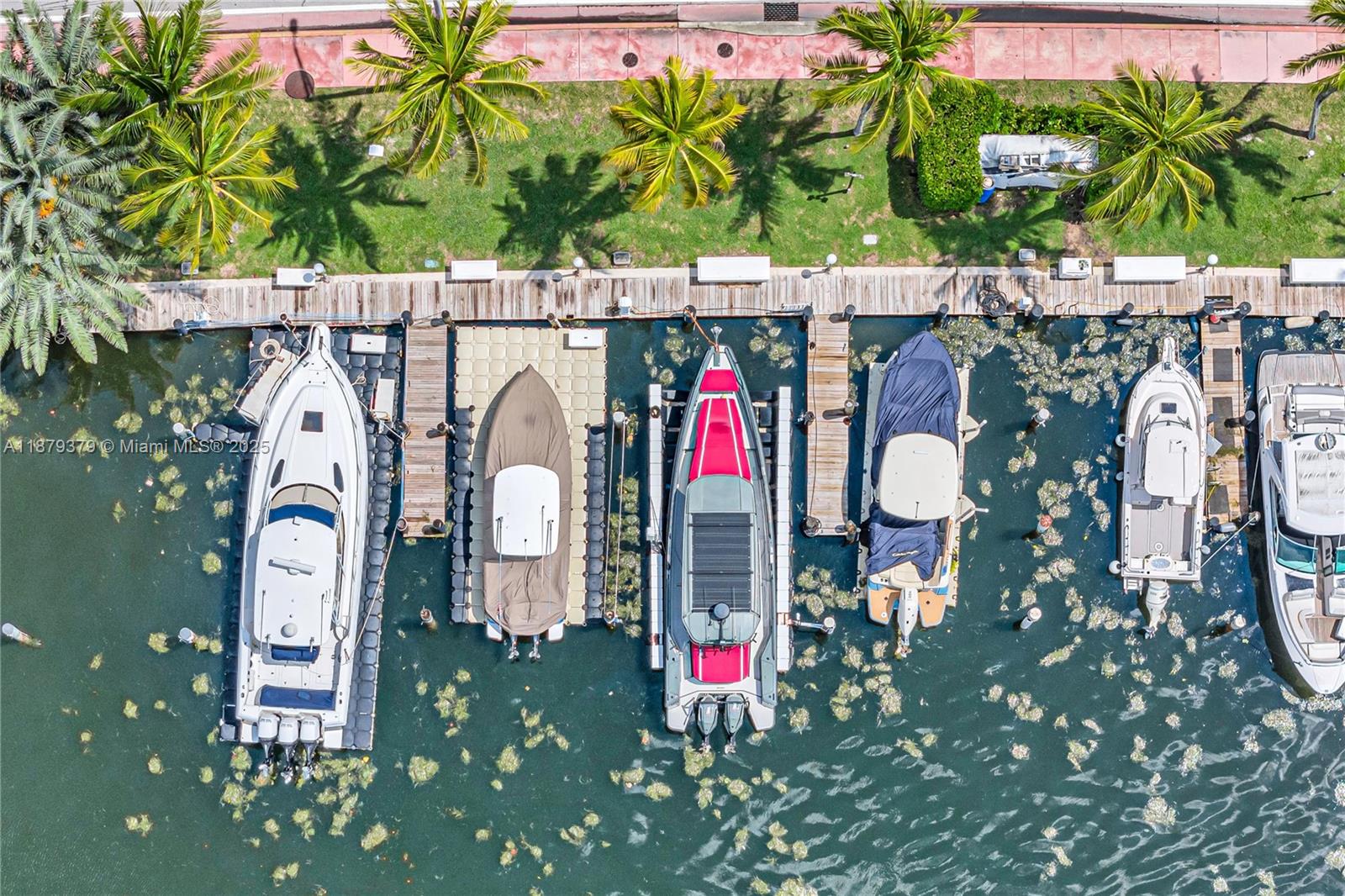 THE CARRIAGE CLUB NORTH C - Residential