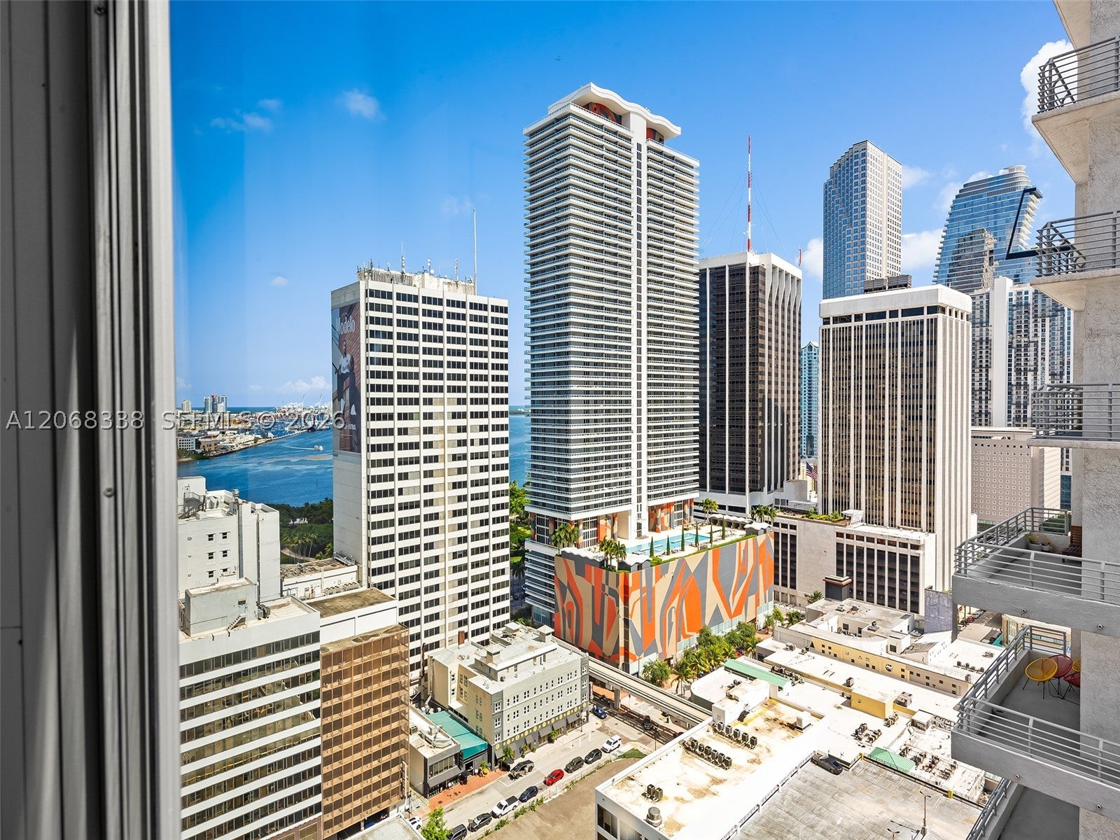 View photos, virtual tours, details... 227 NE 2nd St 2501