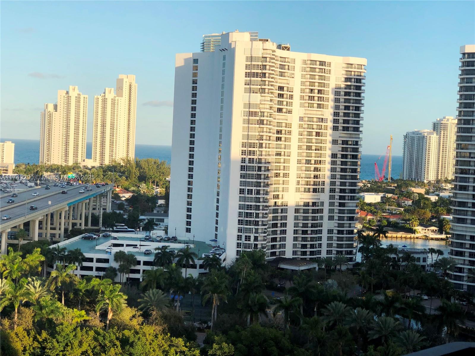 MYSTIC POINTE TOWER 400 - Residential
