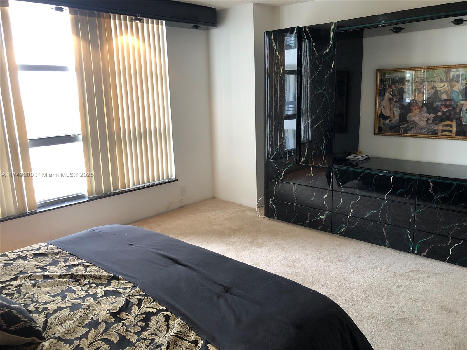 MYSTIC POINTE TOWER 400 - Residential