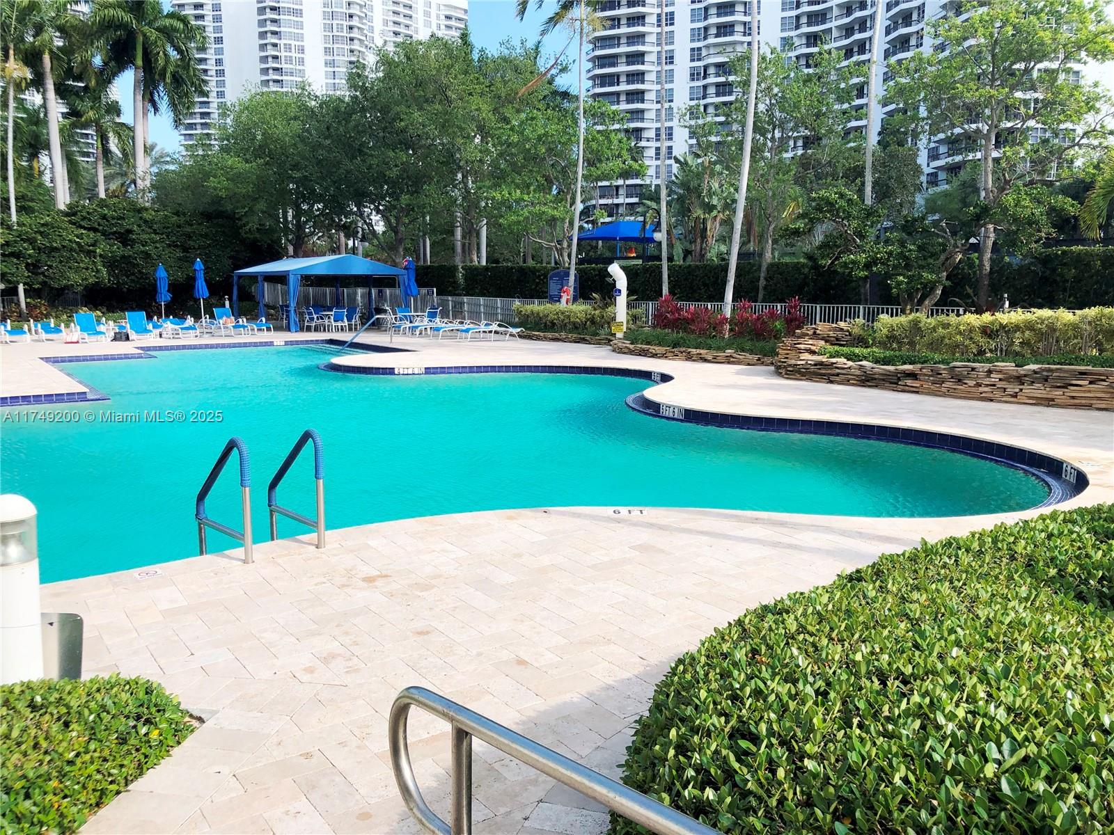 MYSTIC POINTE TOWER 400 - Residential