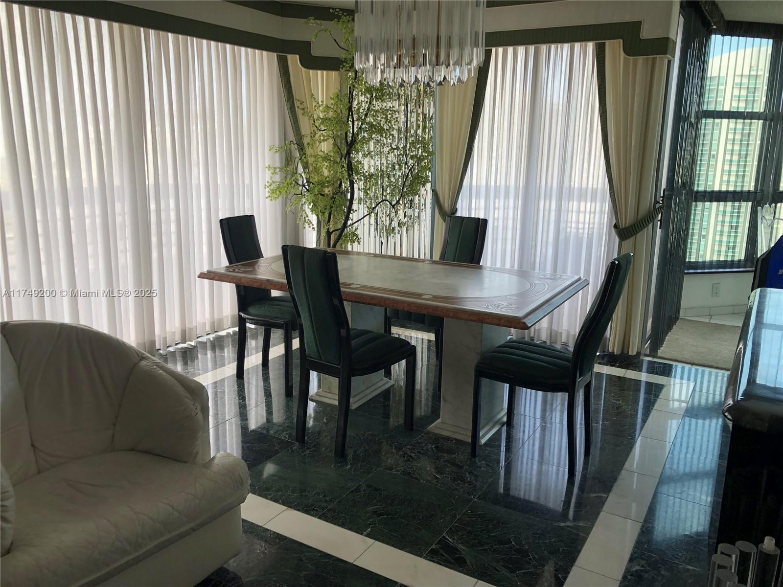 MYSTIC POINTE TOWER 400 - Residential