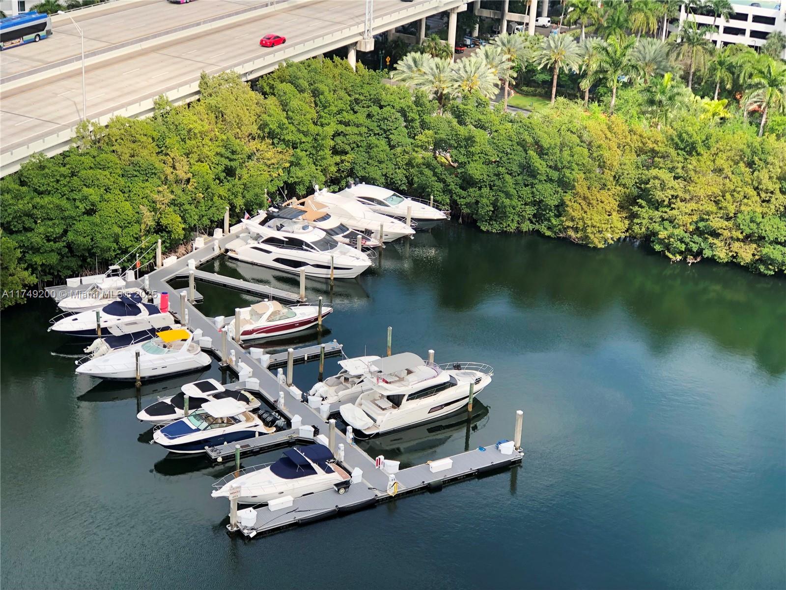 MYSTIC POINTE TOWER 400 - Residential