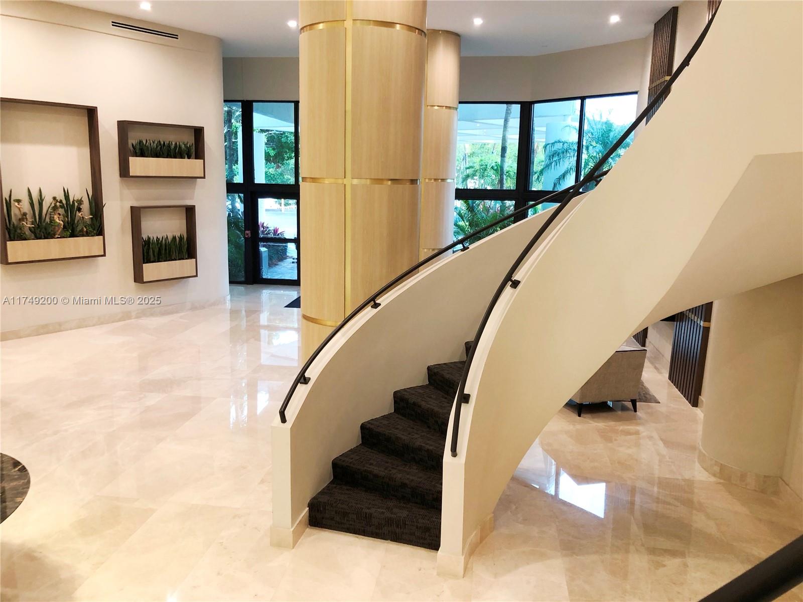 MYSTIC POINTE TOWER 400 - Residential