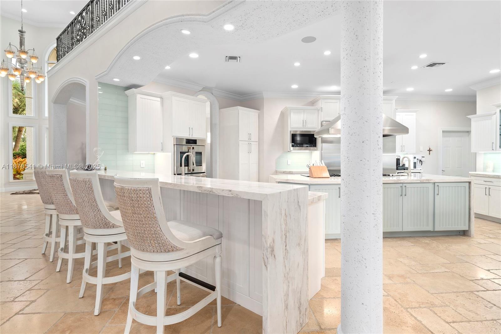 HILLSBORO HARBOR UNIT - Residential