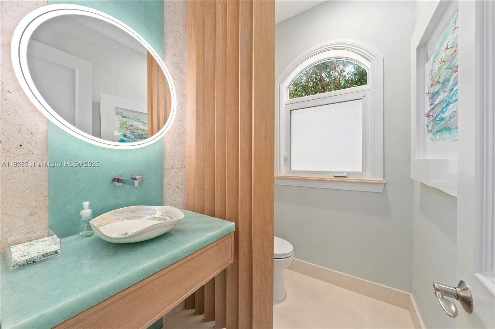 HILLSBORO HARBOR UNIT - Residential