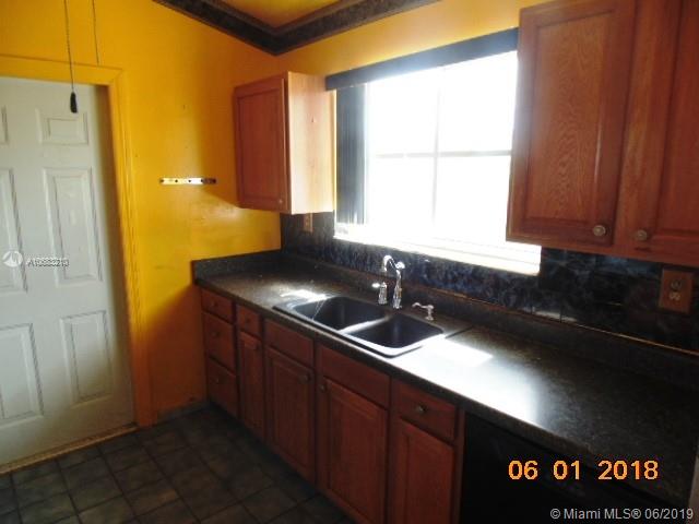 INEZ GARDENS HOMES - Residential