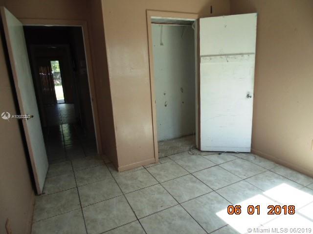 INEZ GARDENS HOMES - Residential