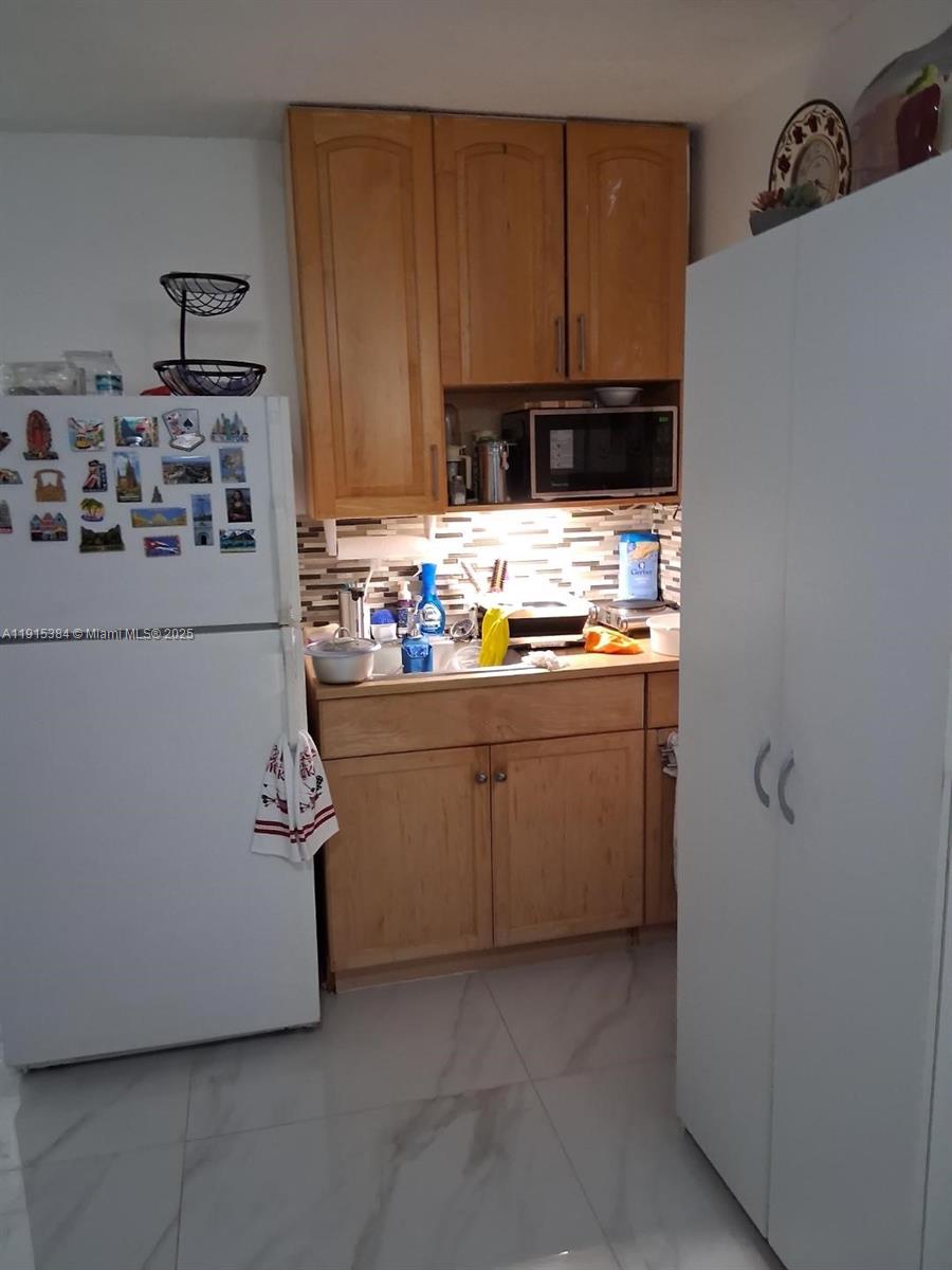 PANACHE SEC 3 - Residential Lease