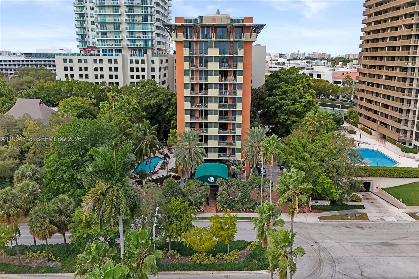 THE MUTINY CONDO - Residential