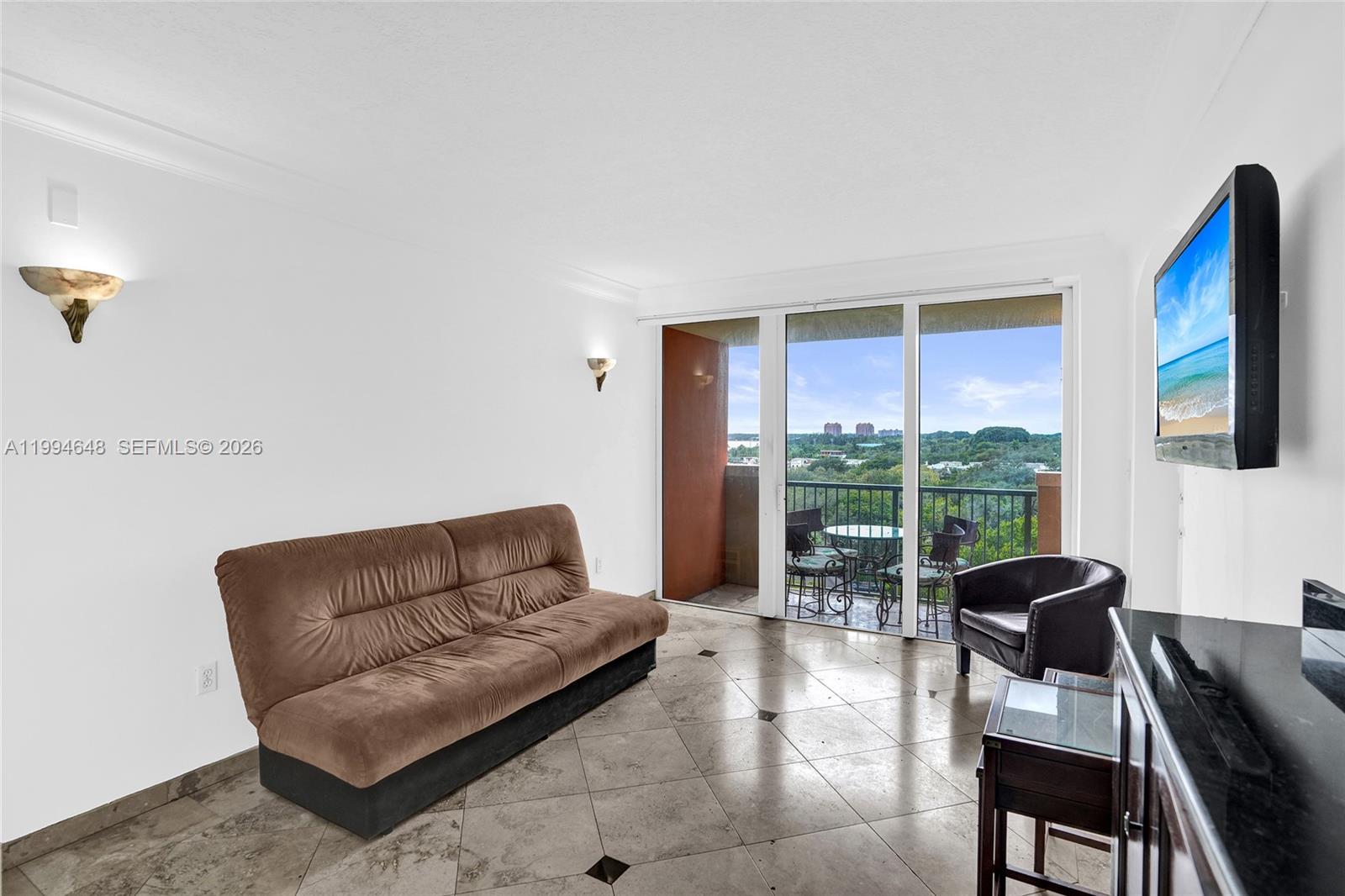 THE MUTINY CONDO - Residential