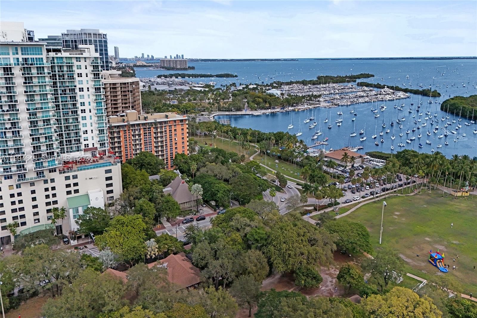 THE MUTINY CONDO - Residential