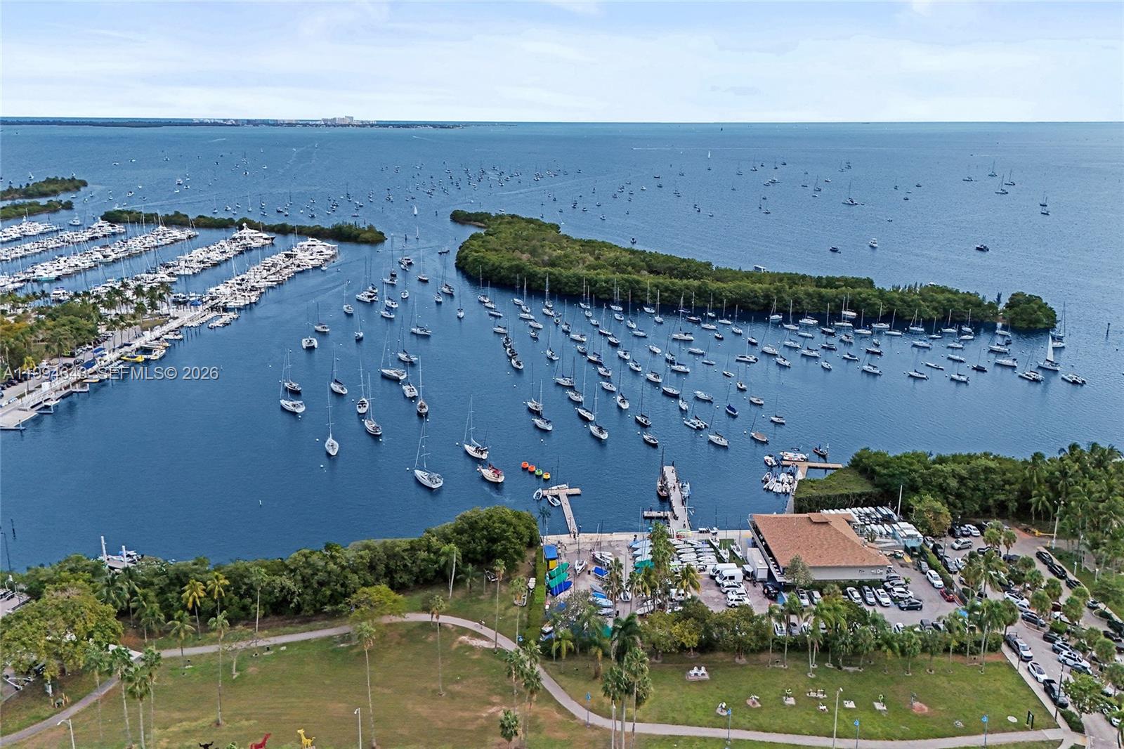 THE MUTINY CONDO - Residential