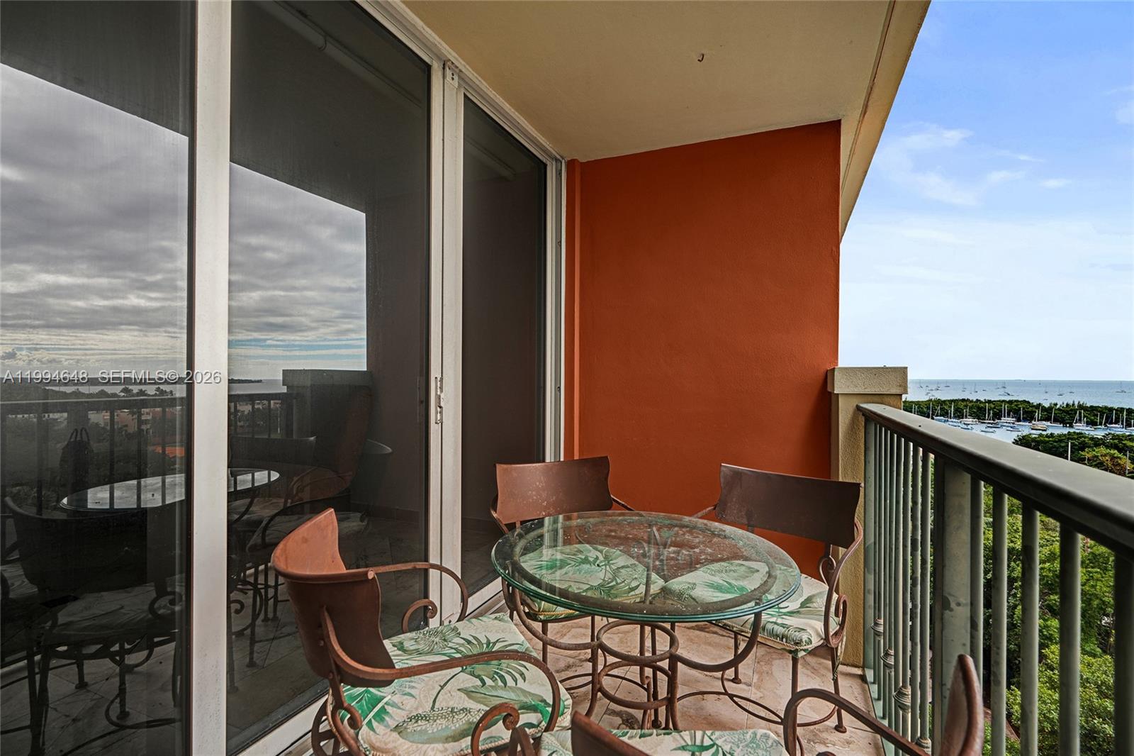 THE MUTINY CONDO - Residential