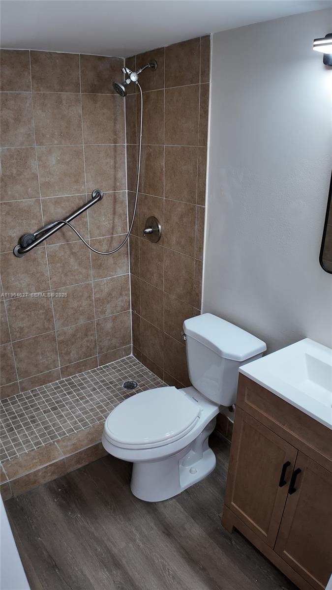 ALAMEDA TOWER 3 CONDO - Residential Lease