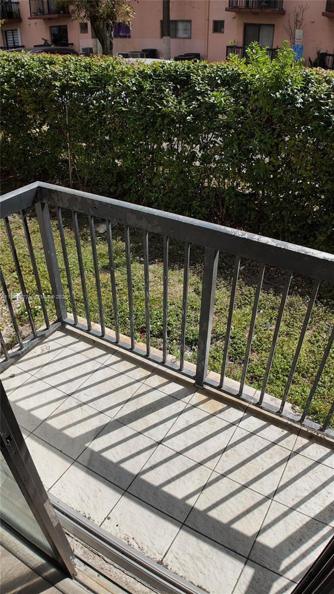 ALAMEDA TOWER 3 CONDO - Residential Lease