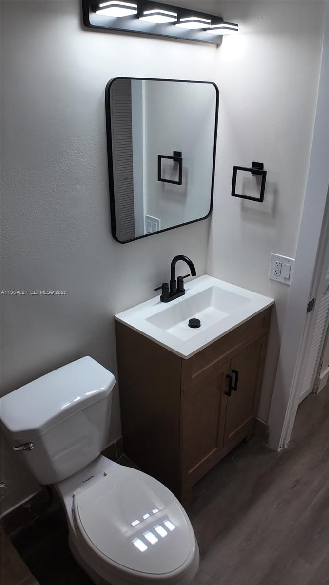 ALAMEDA TOWER 3 CONDO - Residential Lease