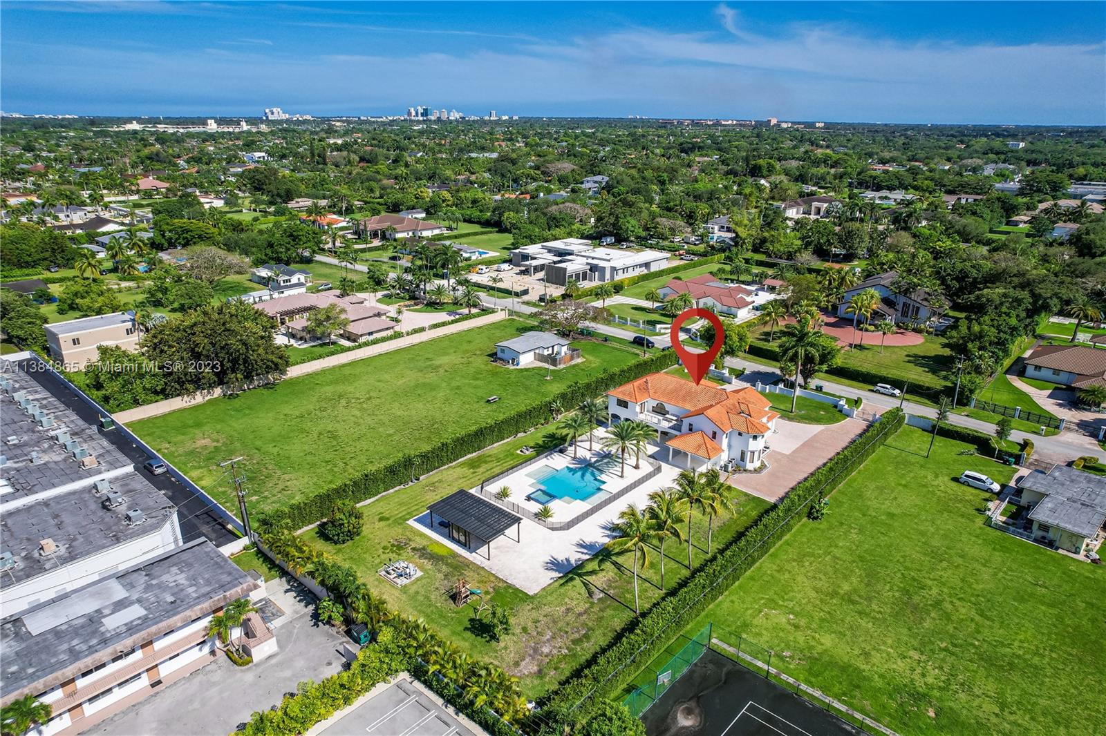 MILLER DRIVE ESTATES - Residential