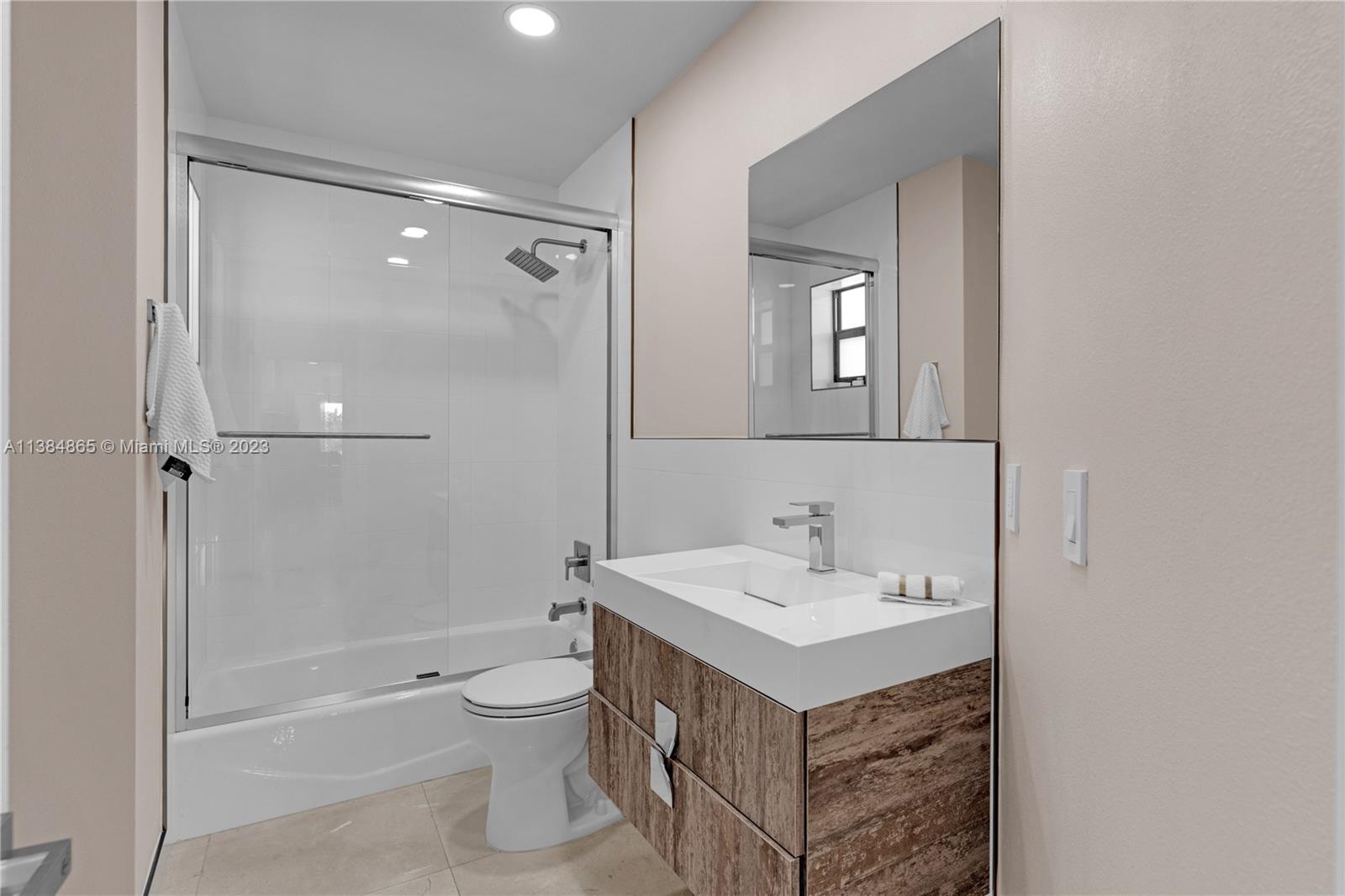 MILLER DRIVE ESTATES - Residential