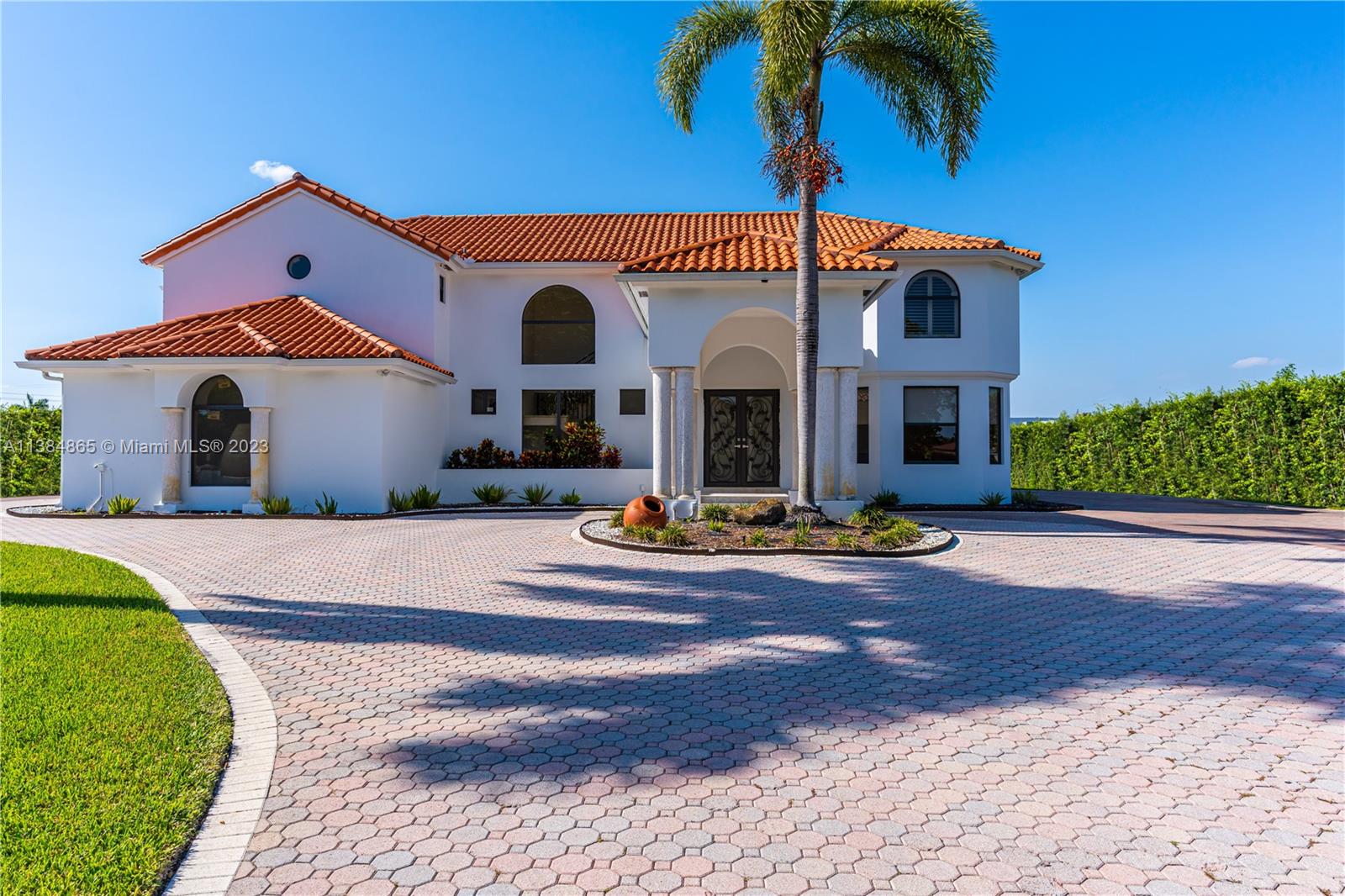 MILLER DRIVE ESTATES - Residential