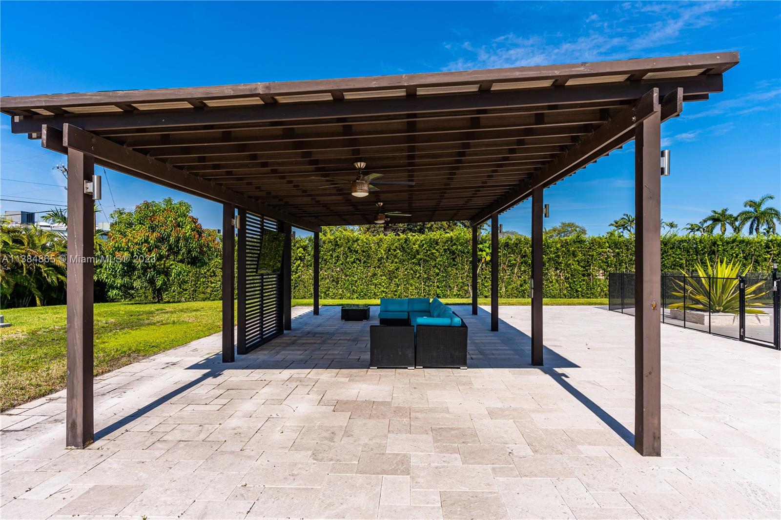 MILLER DRIVE ESTATES - Residential