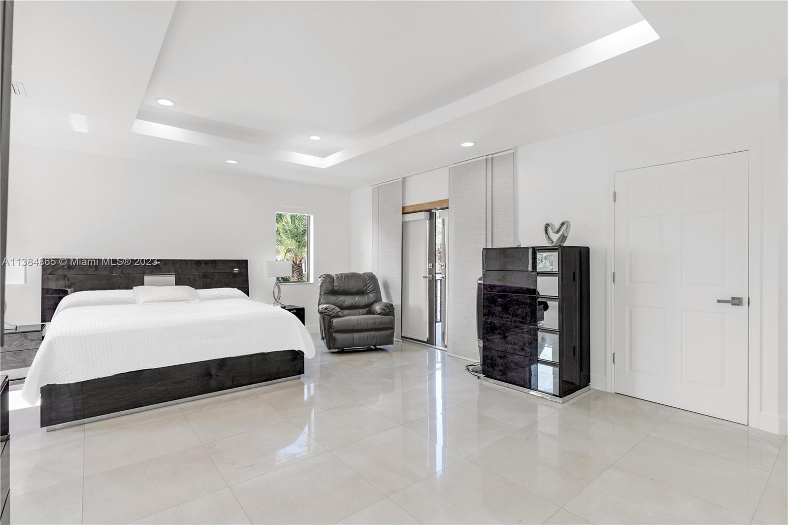 MILLER DRIVE ESTATES - Residential