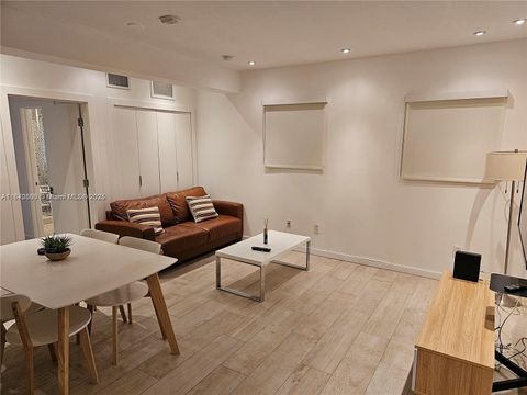 700 16th St 209 Miami Beach FL 33139