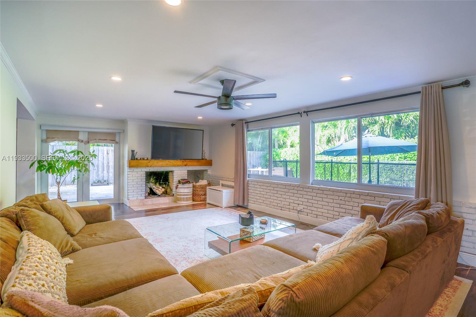 CORAL RIDGE ISLES - Residential