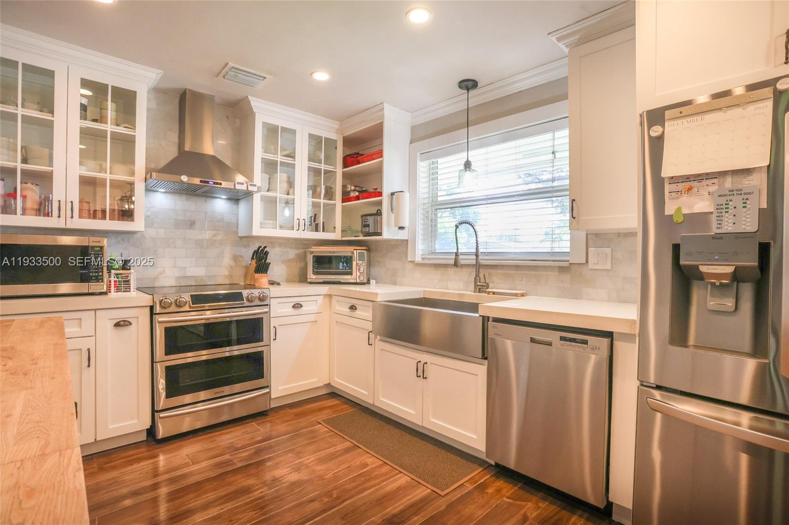 CORAL RIDGE ISLES - Residential