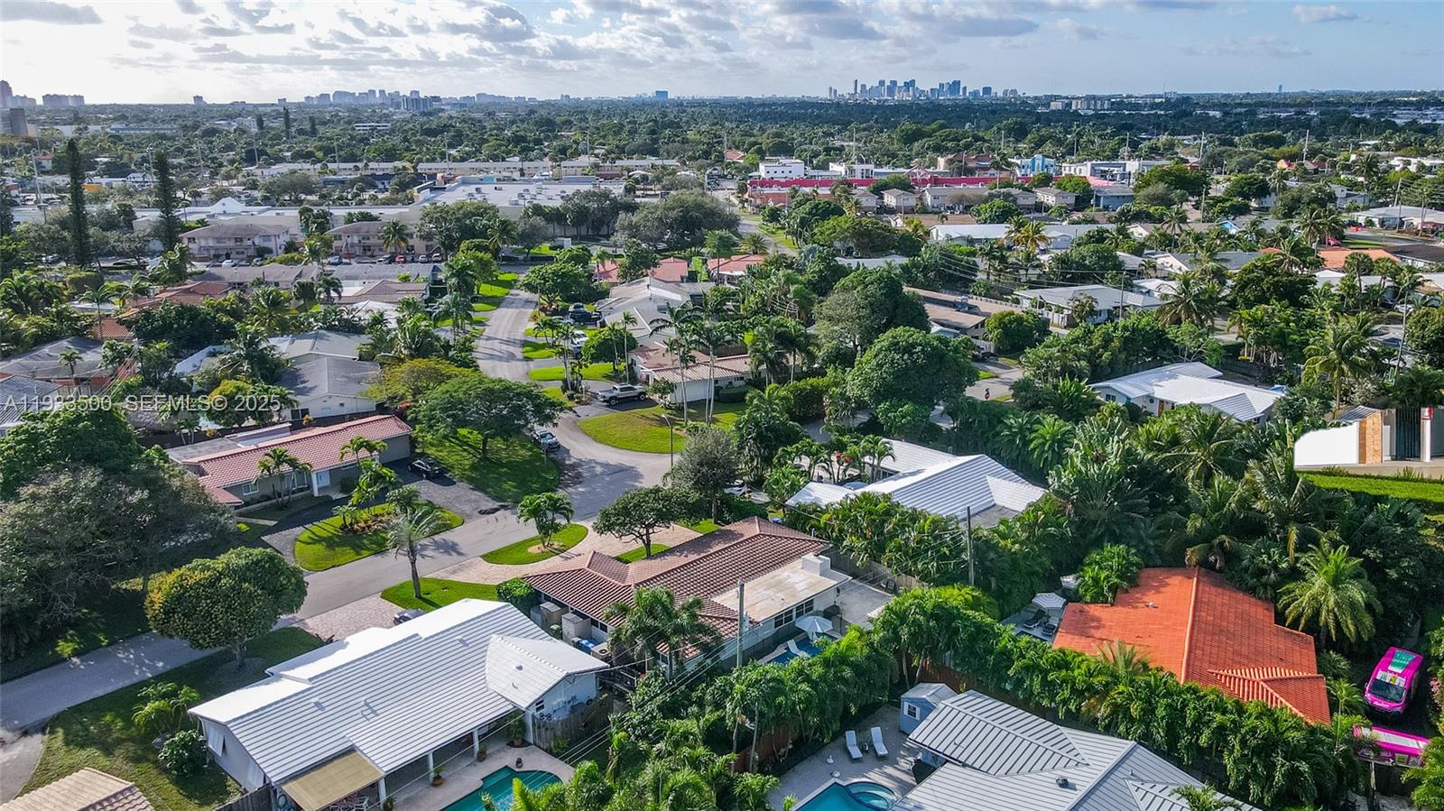 CORAL RIDGE ISLES - Residential