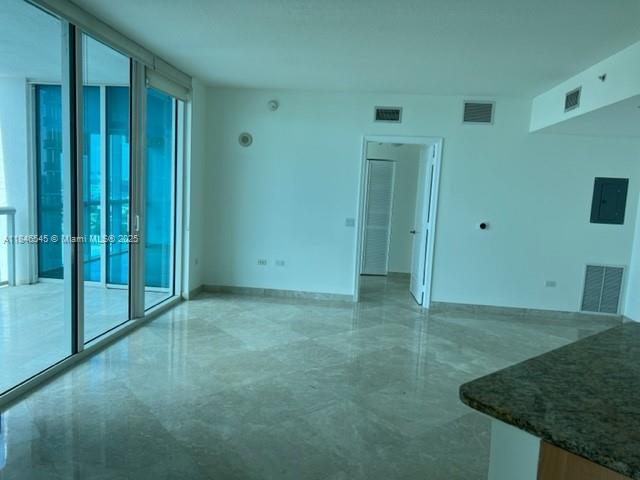 480 NE 30th St 1803