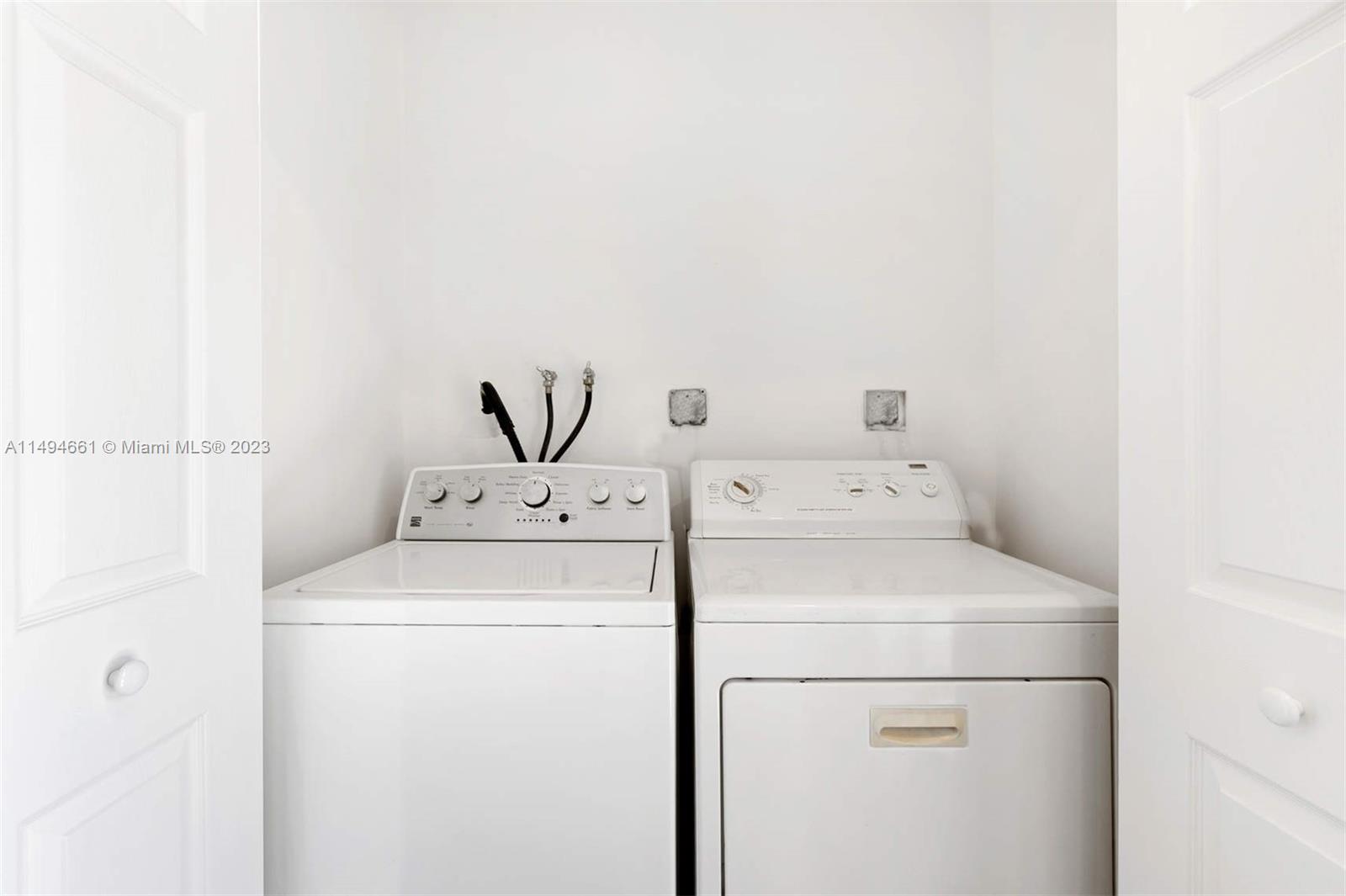 WOODRIDGE SUB - Land